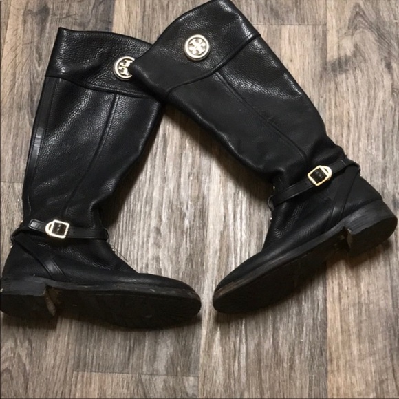 Tory Burch boots - Picture 1 of 5